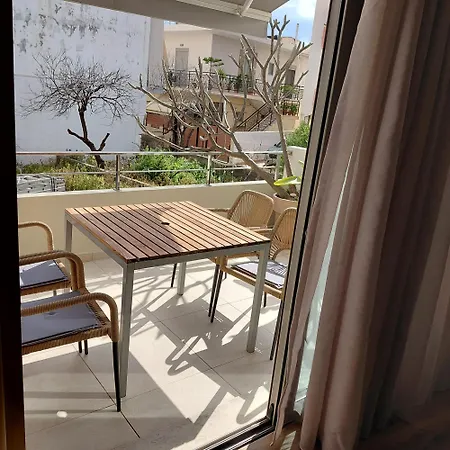 Апартаменти Urban Nest Chania *